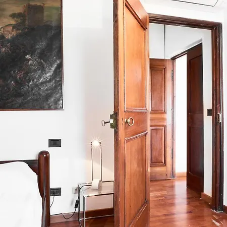 Square Views Apartment Lerici Exterior photo