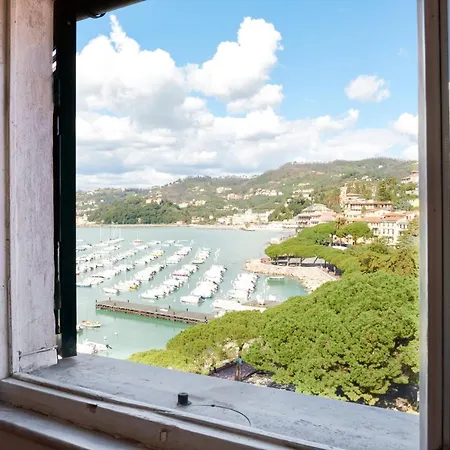 Square Views Apartment Lerici Exterior photo
